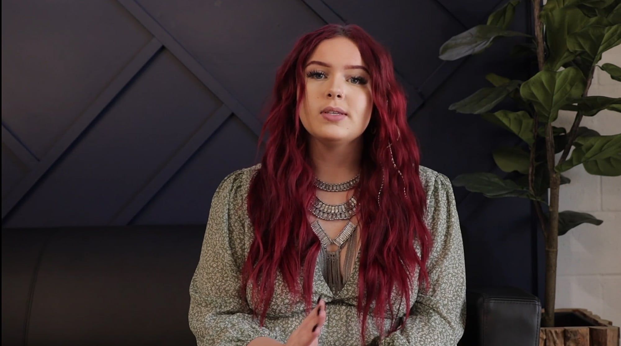 UETV Bohemian Waves with Kiley