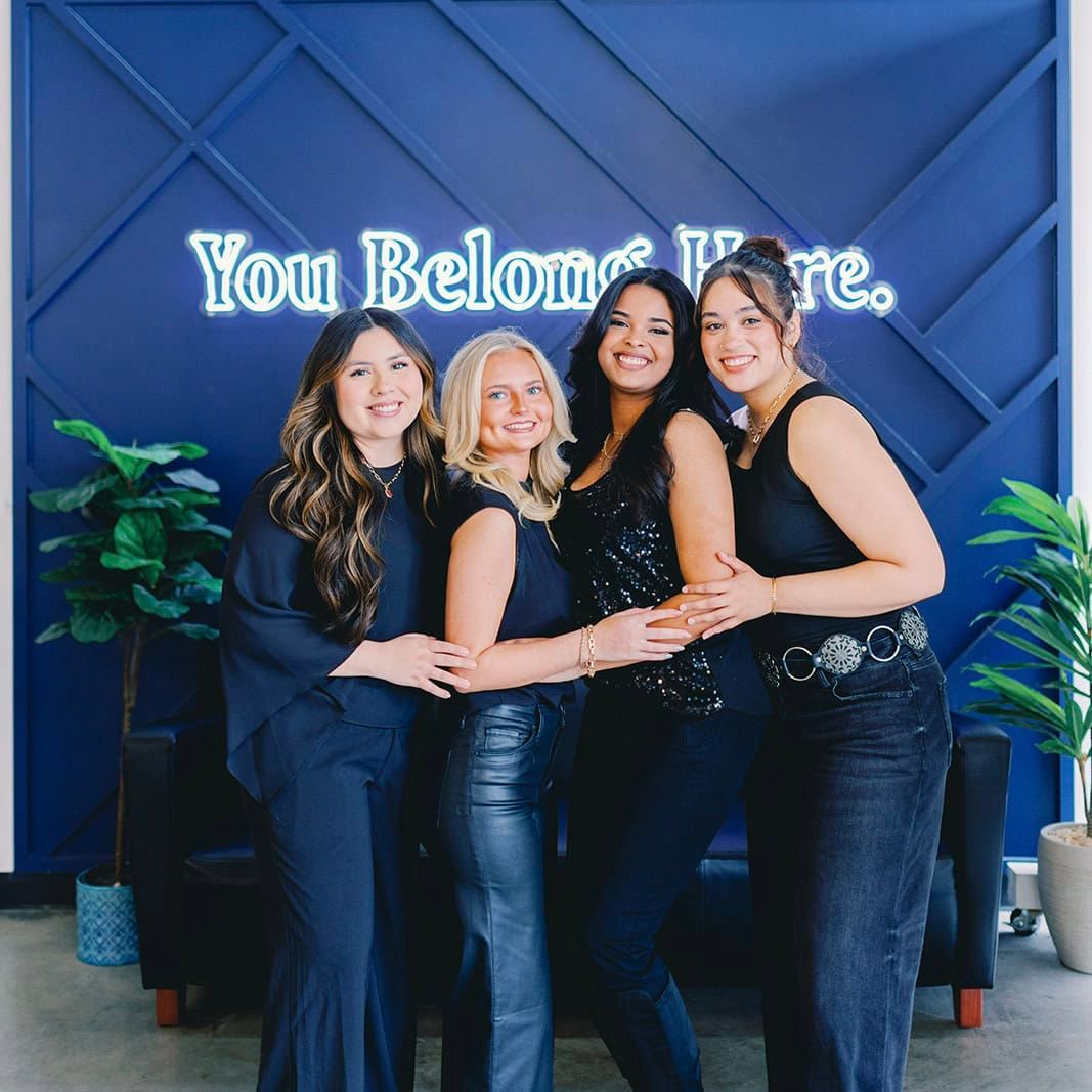 C4BE66CB FD61 4BD7 93AD ABF7AEE19145 1 201 a - Urban Eve