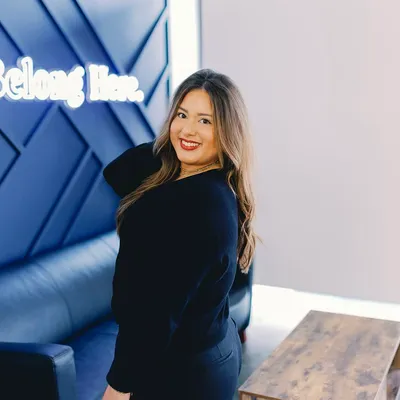 F4E5B75F 552B 48BD A684 40320DE1AA27 1 201 a - Urban Eve